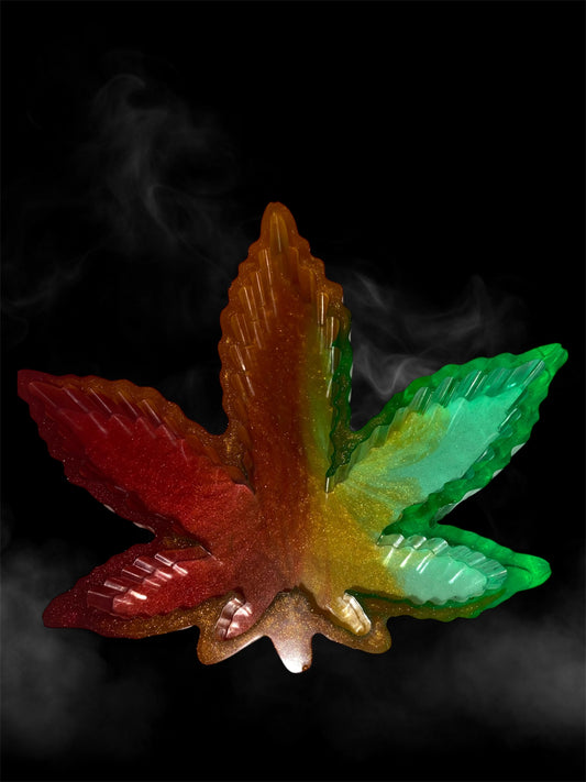 Resin “Leaf” Ash Tray