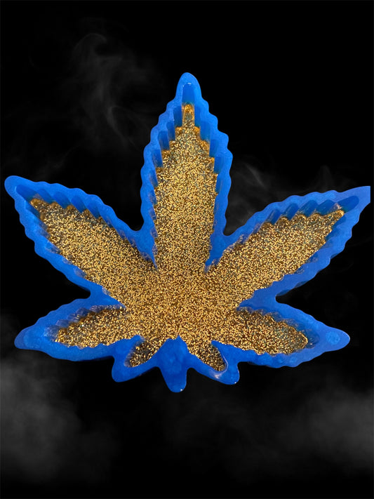 Resin “Leaf” Ash Tray